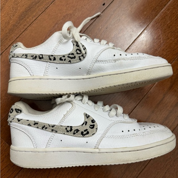 Women’s White Cheetah Nikes 6 - Picture 2 of 6